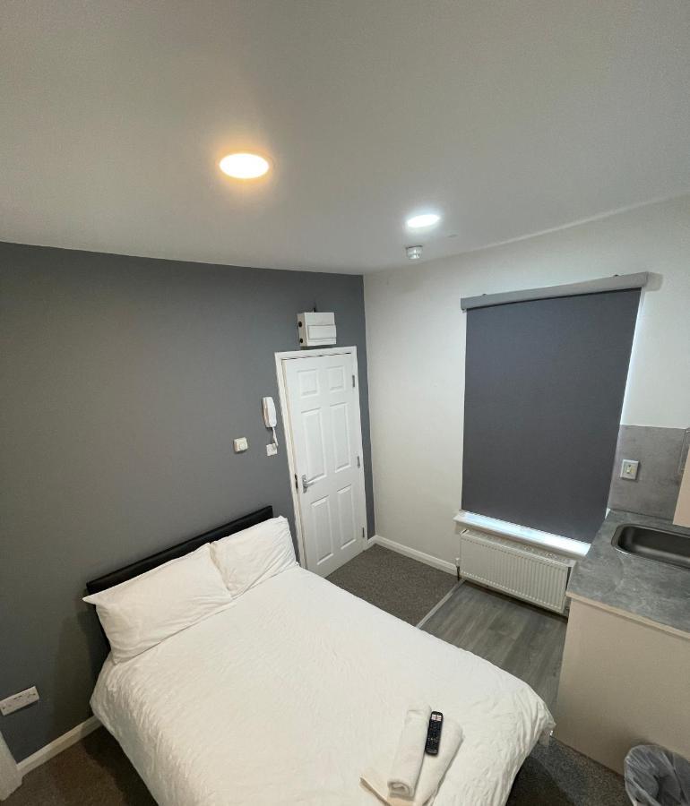 Apartamento Luton Short Term Lets - Cardiff Road Exterior foto